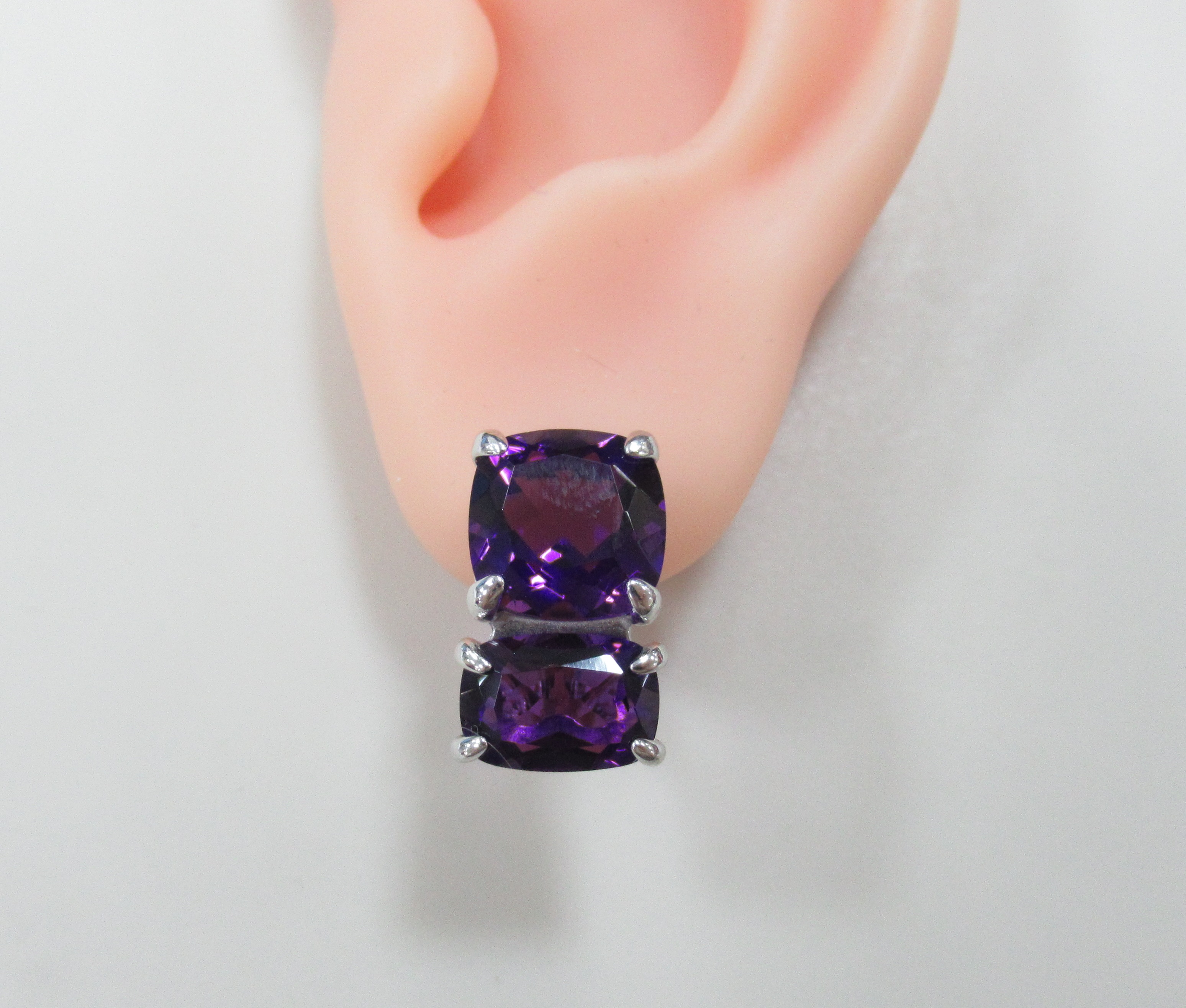 Серебряные серьги с аметистами